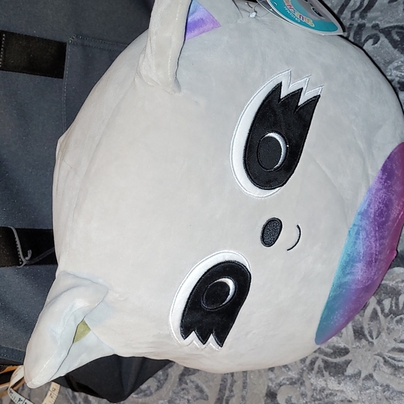 Squishmallow Raccoon Max 16 inches - Picture 4 of 6